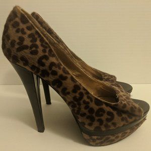 Cheetah Heels Shoe by Herstyle Size 7 1/2